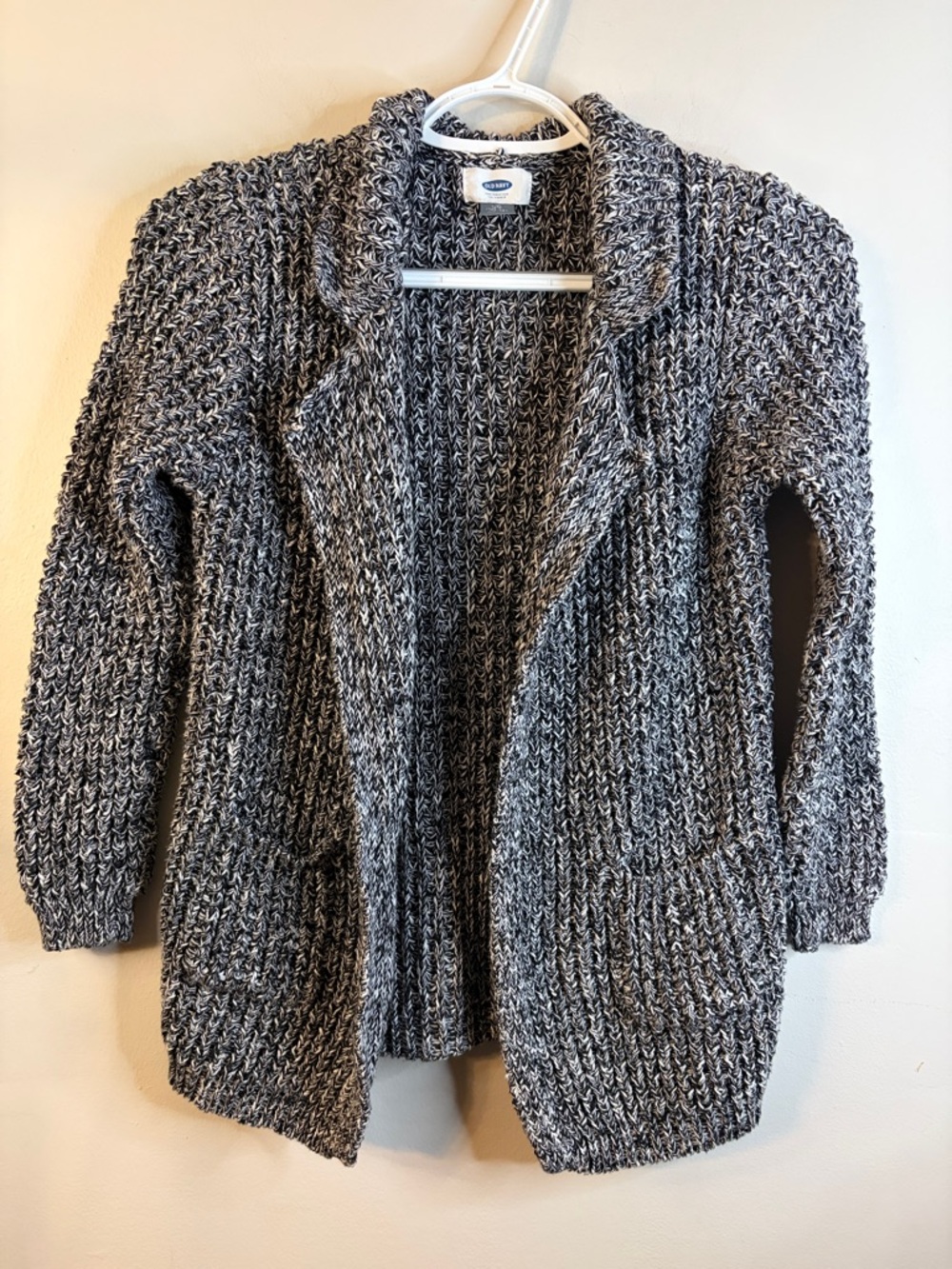 Old Navy Boys Flyaway Sweater Black Jack Size Large (10/12) EUC #44